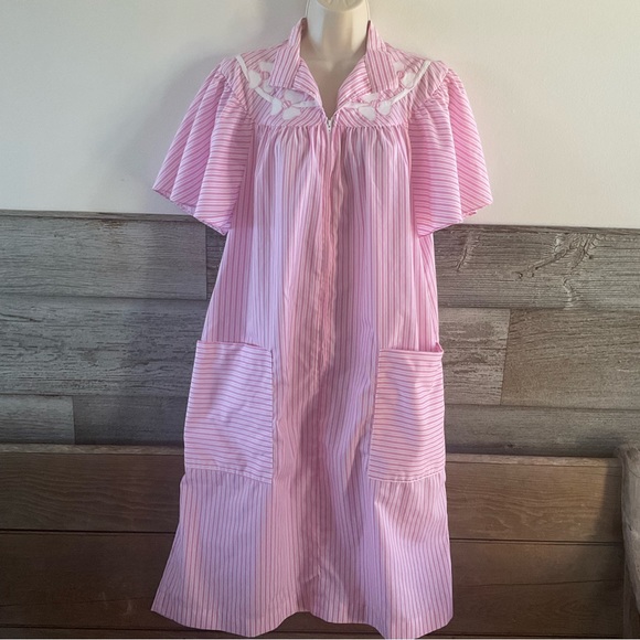 Vintage Models Coat 70’s housecoat robe (C1) - Picture 1 of 9